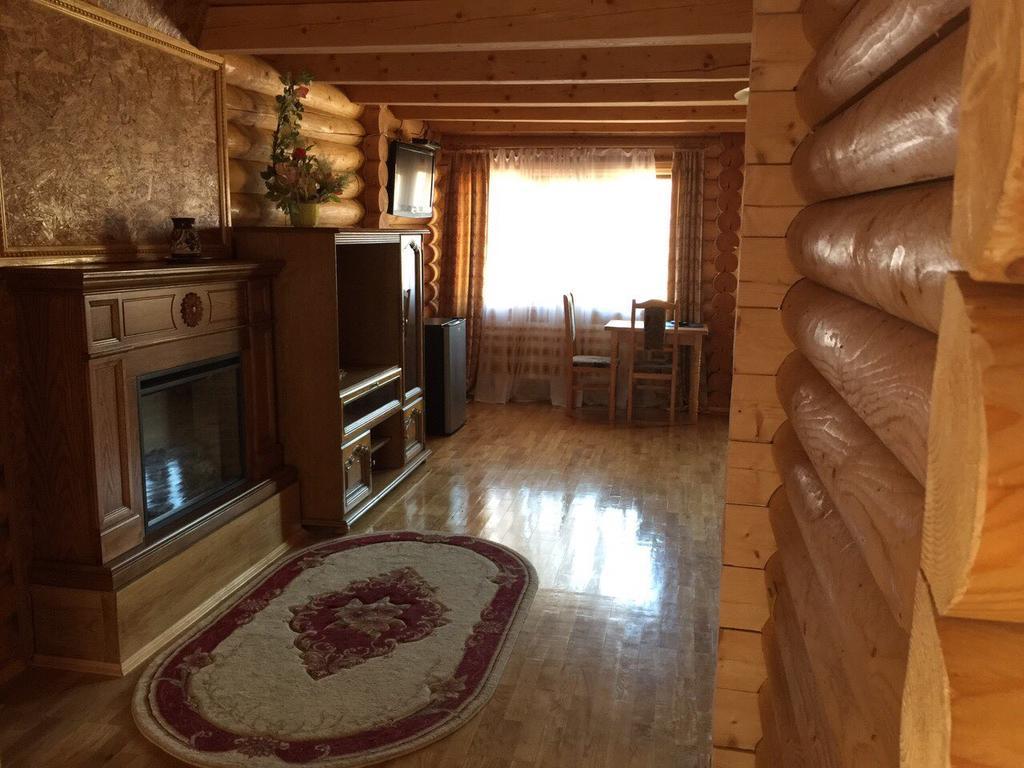 Privatna Sadiba Chalet Oryavchyk Esterno foto